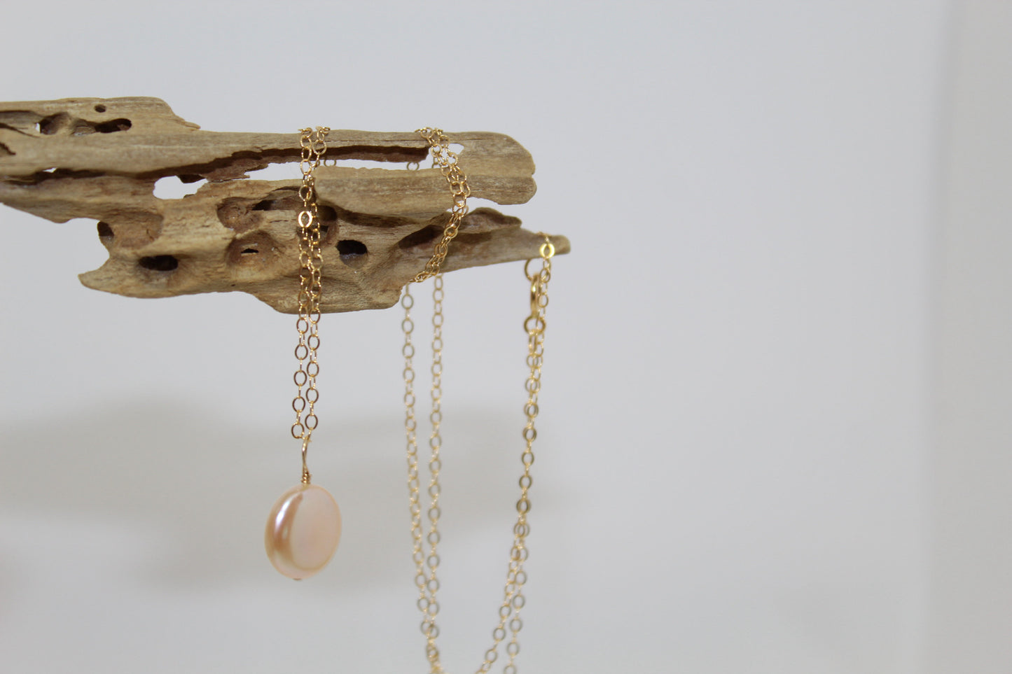 Round Pearl Gold Chain Necklace