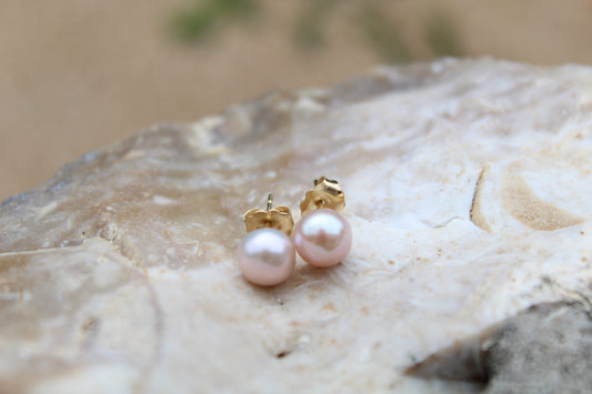 14K Gold Pearl Earring Studs